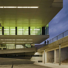 04 - LUCES DE ARQUITECTURA. ESPACIO PÚBLICO - PLAZA DE LA UNIVERSIDAD DE LINARES