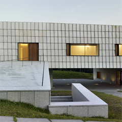 10 - PIEDRAS DE ARTE. EDIFICIO - CENTRO DE INTERPRETACIÓN Y DOCUMENTACIÓN DEL ARTE RUPESTRE